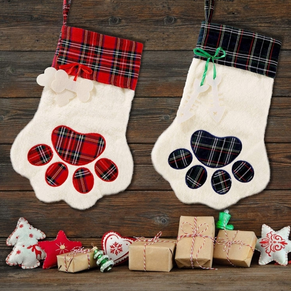 🆕️ 2 Pieces Christmas Pet Stockings Cat Dog Paw Pattern Buffalo plaid - Rd/Grn